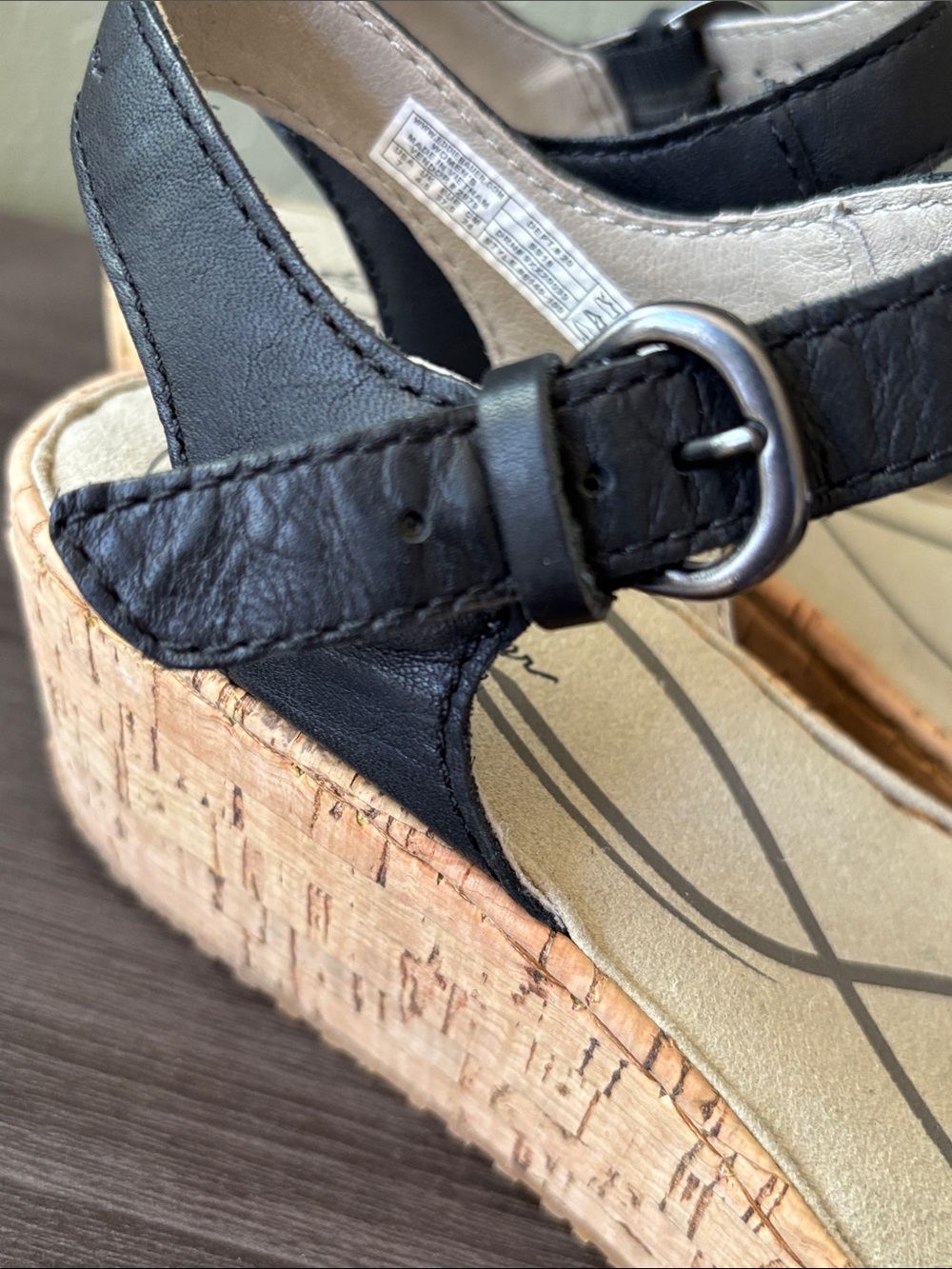 Eddie Bauer Kara Cork Wedge Heel Sandals Ankle Strap Black Leather Size 7 - Picture 8 of 9